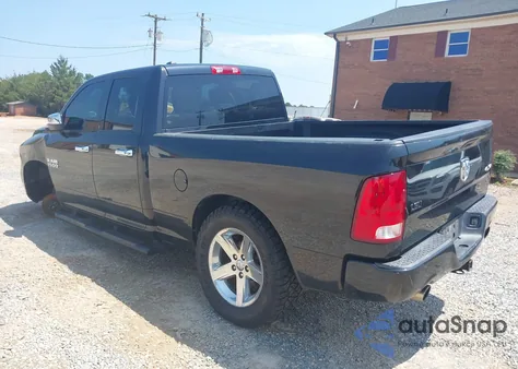 2016 Ram 1500 Express z USA, uszkodzony, nr VIN 1C6RR7FT5GS329158